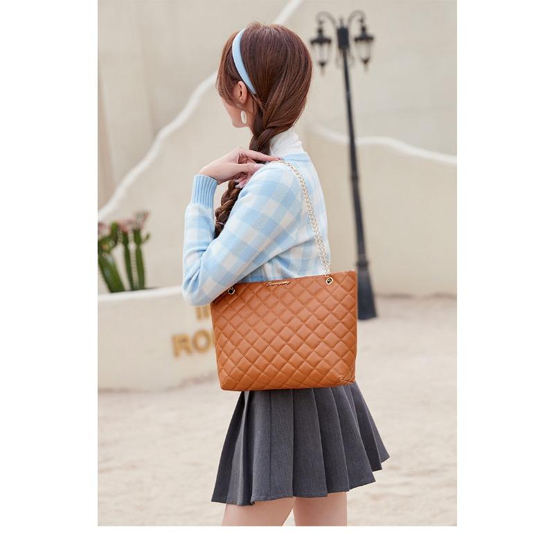 Quilted Diamond Chain Bag Designer Inspired Women's Luxury Tote