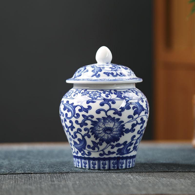 Gold-plated Ceramic Storage Jar Blue and White Porcelain Tea Jar Vintage Porcelain Storage Container Sealed Pot Art Decoration