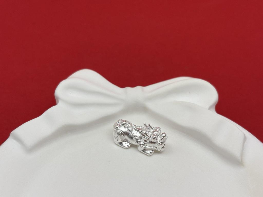 999 Sterling Silver Pixiu Wealth-Attracting Beaded Bracelet