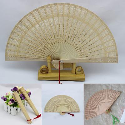 Foldable Vintage Hand Fans Sandalwood Scented Hand Fan for Baby Shower Wedding Elegent Home Decor Party Favors Fan