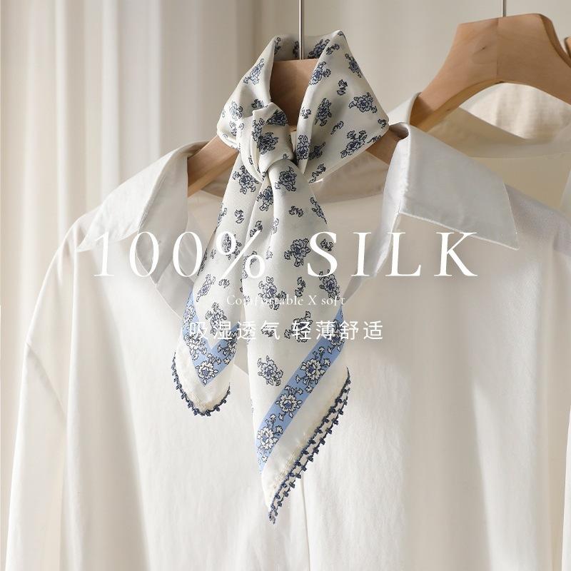 Jacquard French retro blue 16 mmi silk small square scarf silk scarf gentle wind commuter accessories multi-purpose headscarf