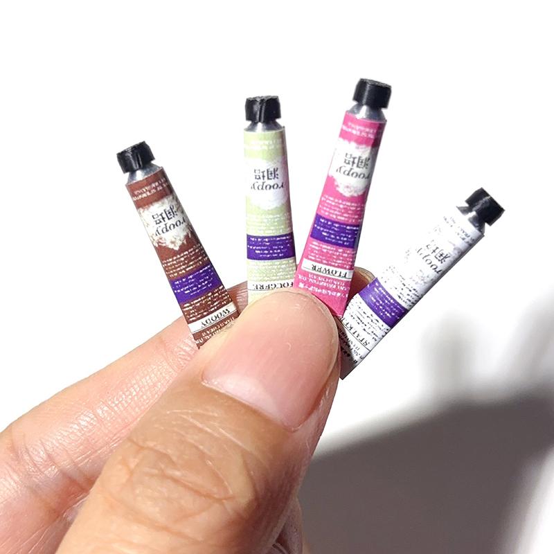 2 szt. Miniaturowy krem do rąk do domku dla lalek, dekoracja sceny makijażu, akcesoria do domku dla lalek, mini rekwizyty kosmetyczne