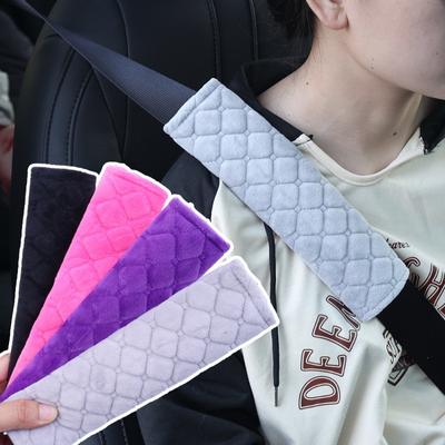 Interiérové doplňky – Příslušenství k bezpečnostním pásům
