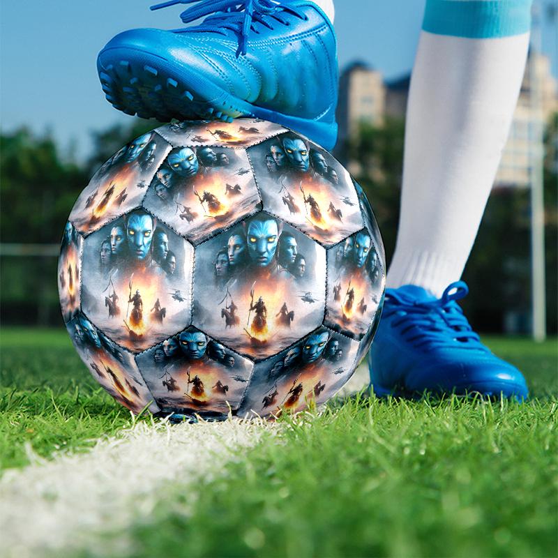 Pallone da Calcio Misura 5 con Stampa Avatar, Pallone in PU Resistente all'Usura per Allenamento Partita e Pratica Quotidiana, Regalo di Compleanno per Appassionati di Calcio