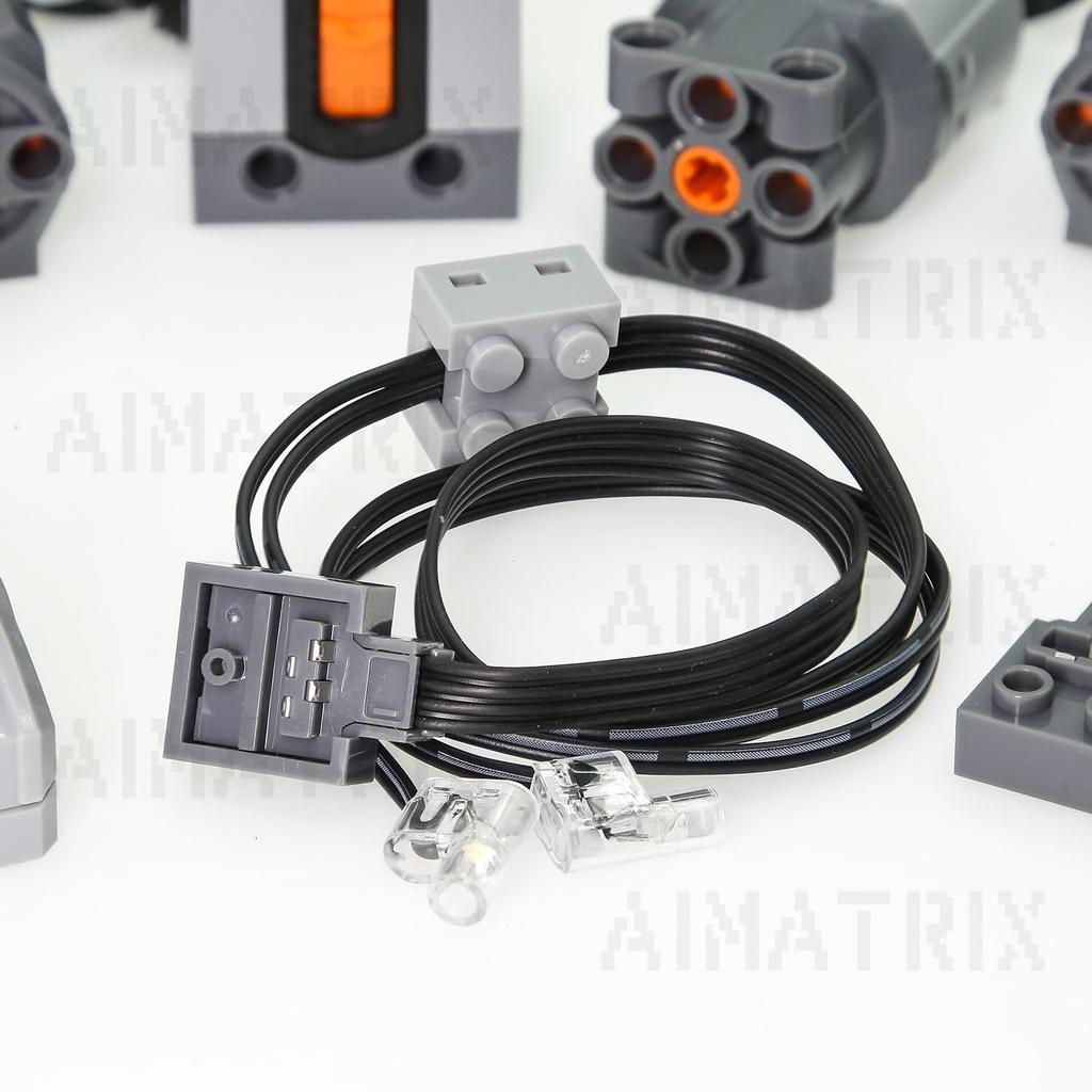 O Conjunto AIMATRIX Power Functions inclui motores ML, um controle remoto, um receptor IR, um interruptor e um cabo de extensão, tornando-o um motor Technic