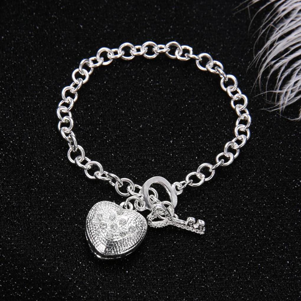 Hand Bracelet Silver Alloy Hand Bangle Heart-Shaped Pendant Chain Crystal Jewelry Decoration