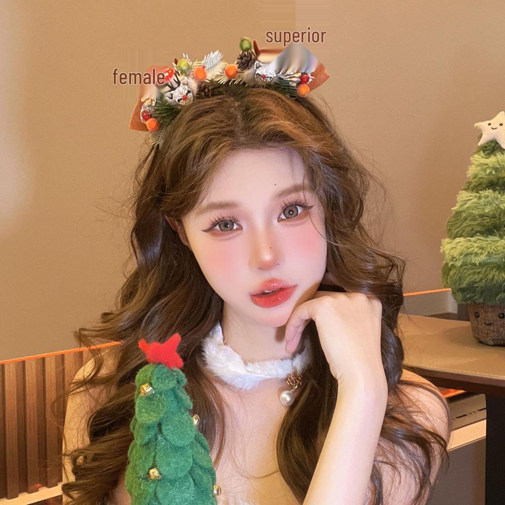 Christmas Reindeer Antler Headband - Plush, Cute Hair Accessory for Girls’ Holiday Costume