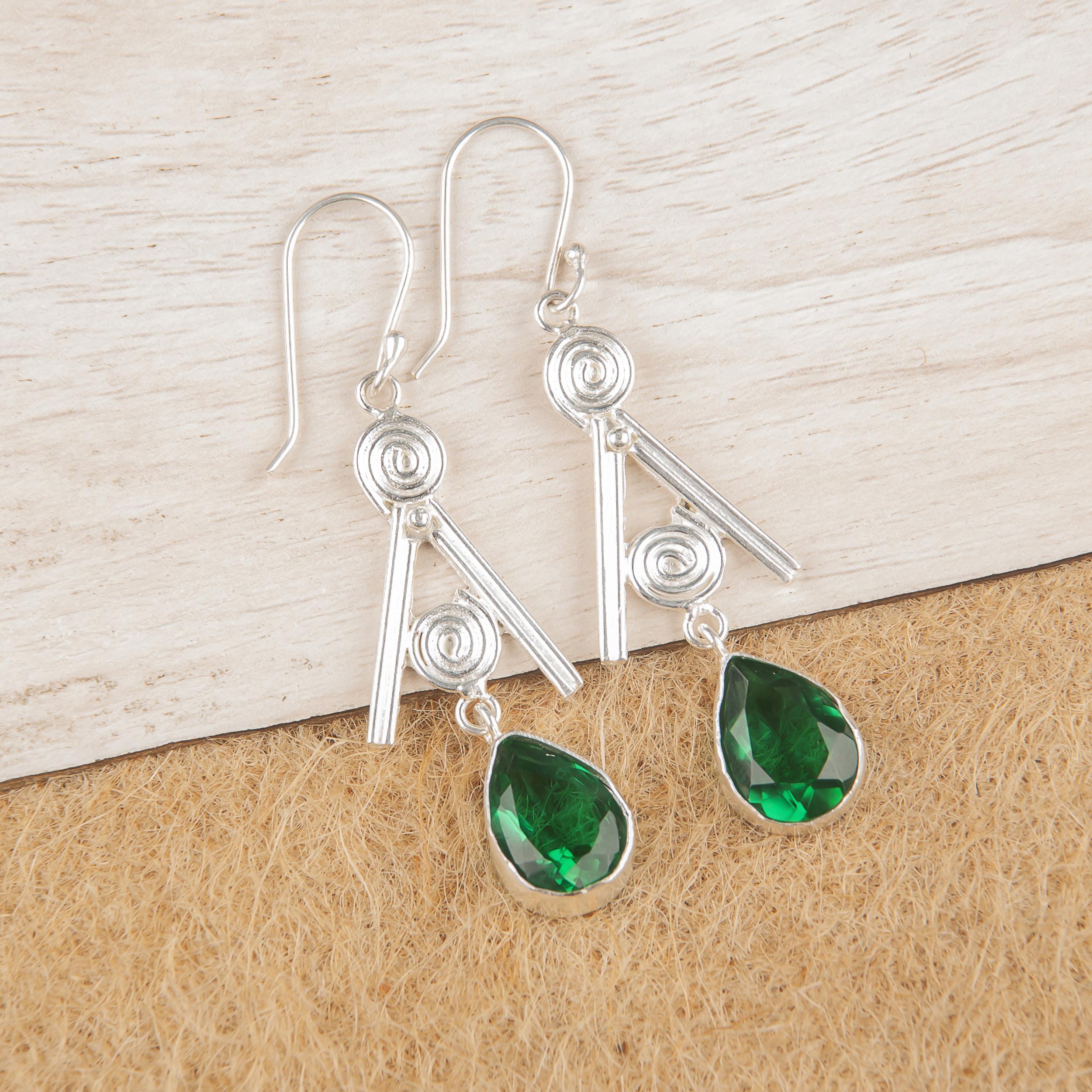 

Серьги с зеленым изумрудом, ювелирные изделия, великолепные серебряные серьги ручной работы, ювелирные изделия из стерлингового серебра 925 пробы для свадебного подарка 2.4 Inches зелёный