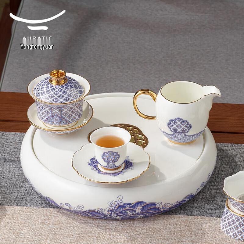 Yongfengyuan 'Four Seas Rising Peace' 36-Piece Chinese Tea Set