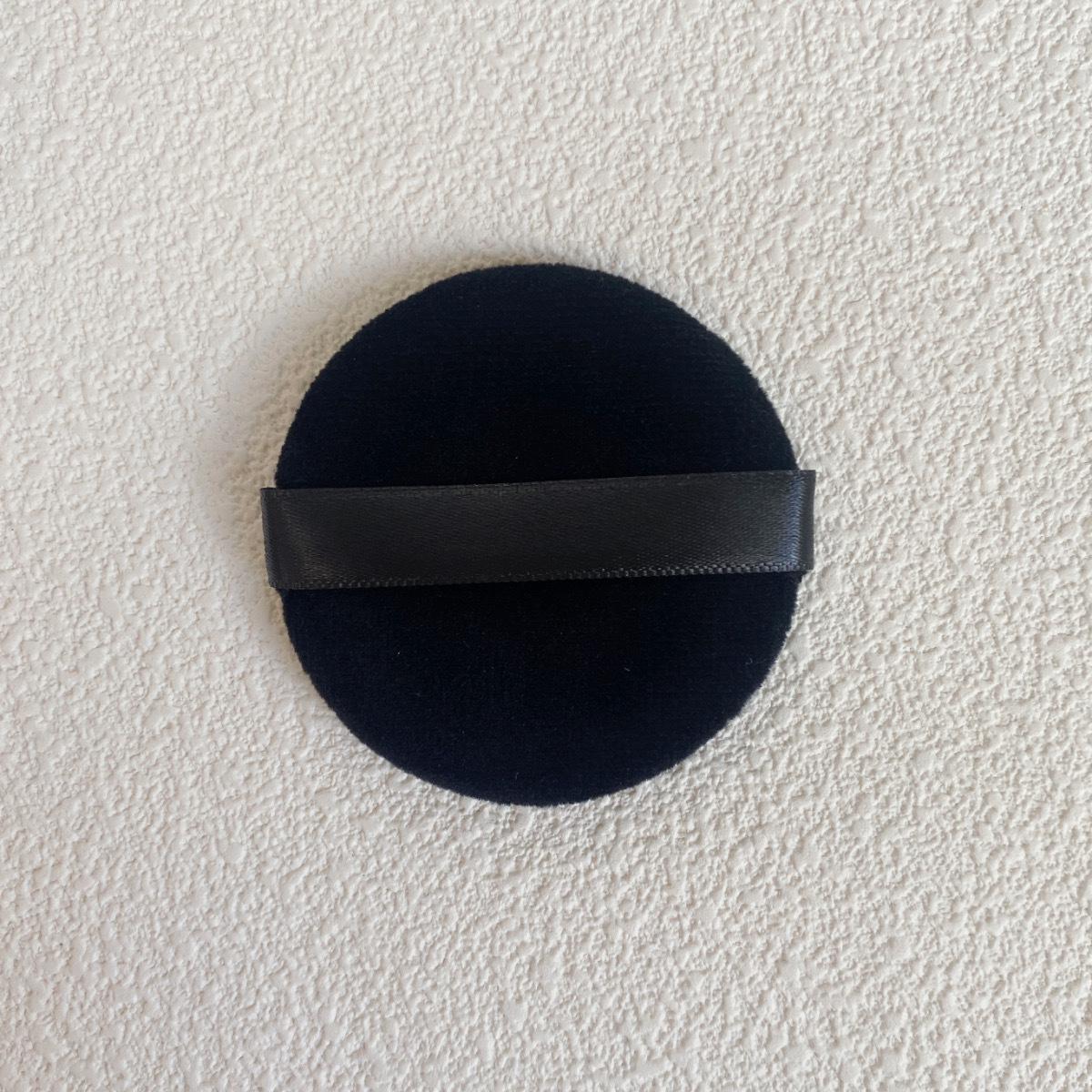 Ultra-Soft Black Round Puff for Compact Loose Powder - Water Drop Shape, Non-Absorbent Replacement Puff черный