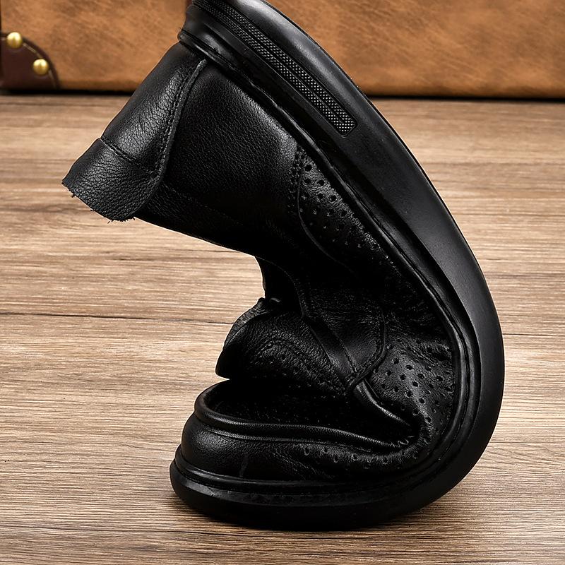 Layer Cowhide Men's Shoes Autumn Wear-resistant and Anti Slip Chef's Shoes Casual Leather Shoes Men's Feet Wide Father's Father's Shoes Spring Shoes