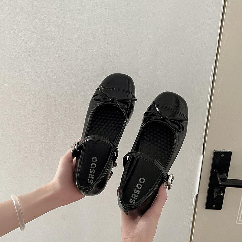 Silver Light Mouth Ballet Flat-soled Single Shoes for Women's 2025 New Summer Skirt French Round Head Mary Jane Shoes