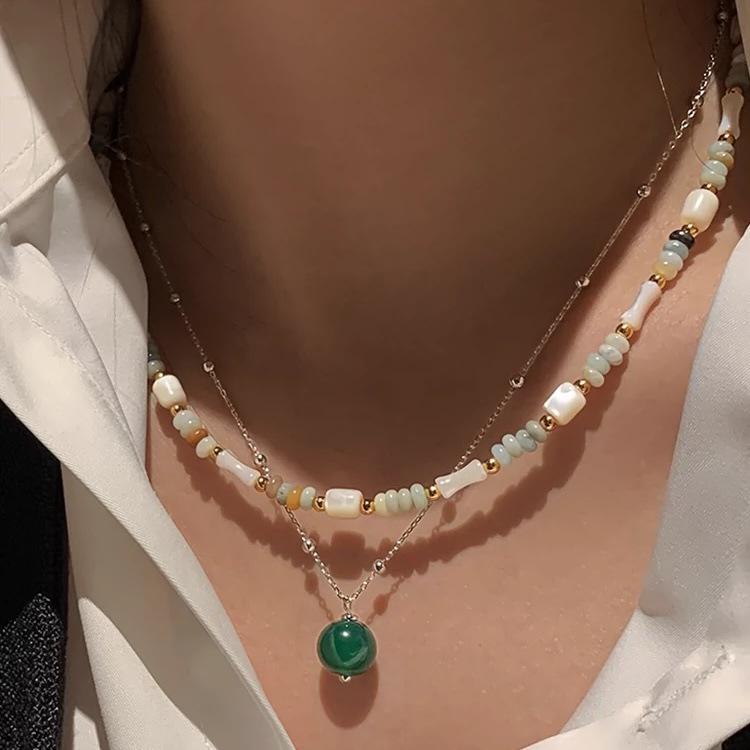 Elegant Green Stone & Mother-of-Pearl Bamboo Necklace – Women's Mixed Metal Choker