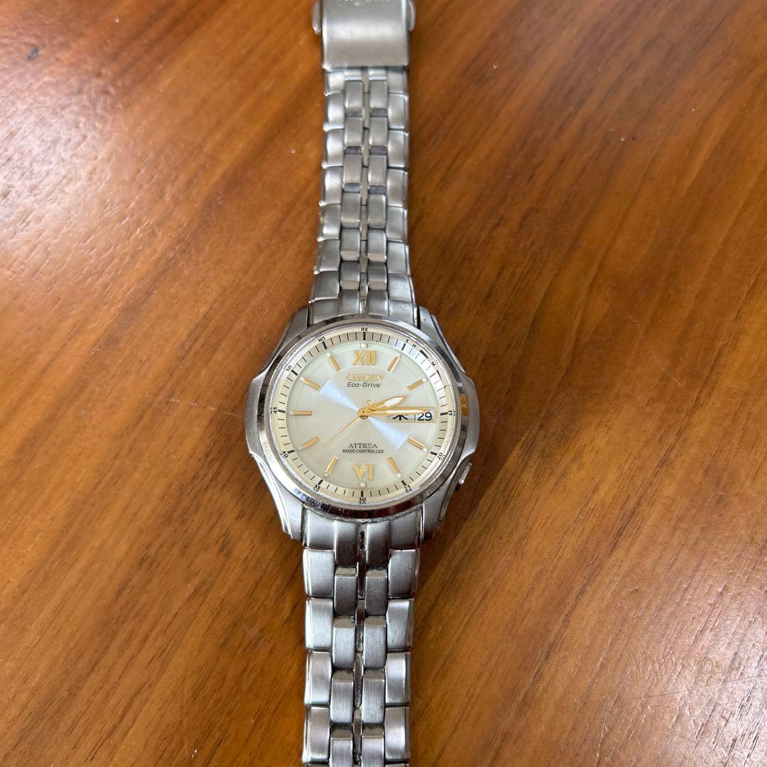 Used Price reduction Citizen ATTESA radio clock H100-T01060 Eco Drive