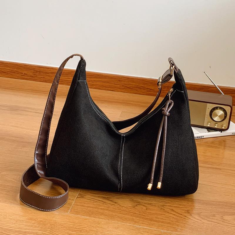 Fashionable Medium Size Pu Tote Bag For Women Unique Vintage Style With Zipper Closure