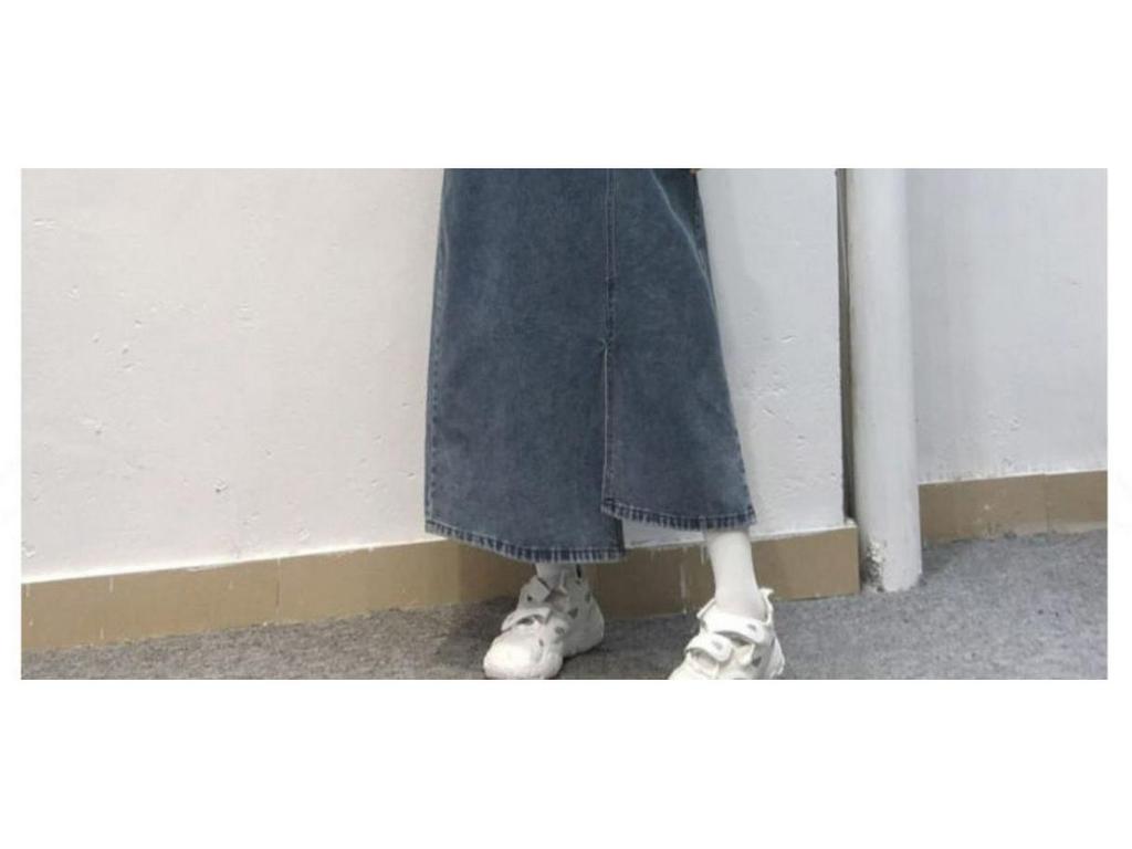 Autumn Women's Retro Loose-Fit Denim Overall Dress with Irregular Slit