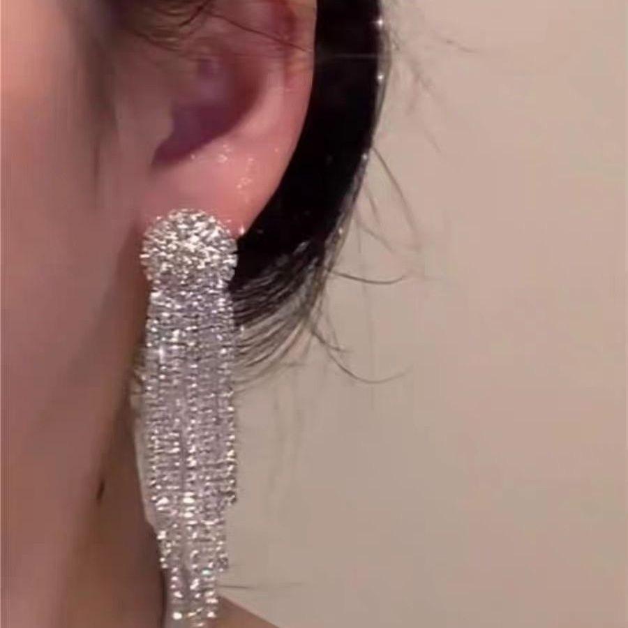 Elegant European & American Style Geometric Tassel Earrings with Inlaid Diamonds - Long, Exaggerated Design for a Slimmer Face Look