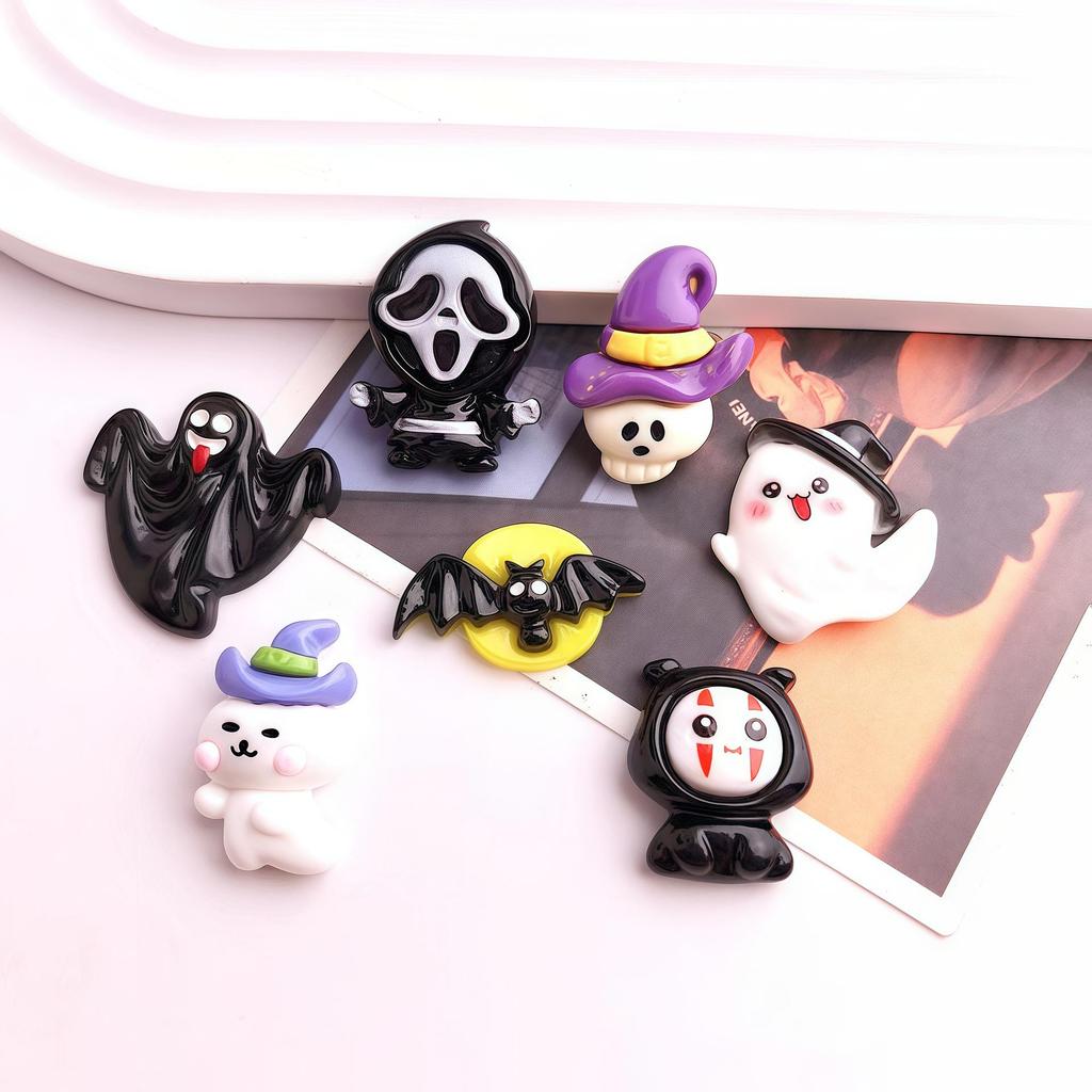 Halloween Ghost Monster DIY Cream Glue Phone Case and Hair Clip Resin Accessories.