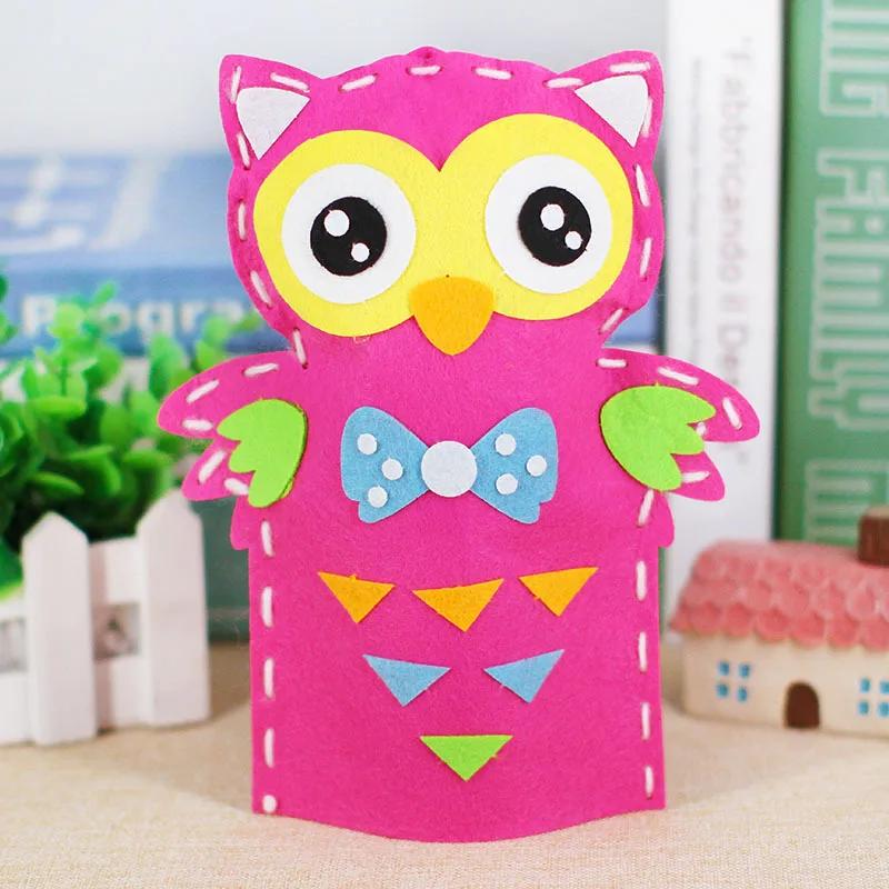 Kids Cartoon DO IT YOURSELF Hand Puppet Crafting Playthings Kindergarten Learning Non-Woven Handmade Paste Material Sewing Set Children Xmas Gift Idea