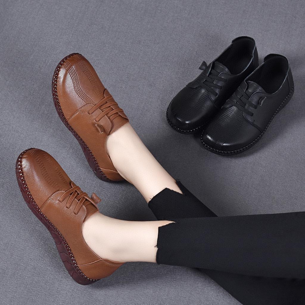 Round head flat shoes women's autumn new soft bottom soft surface first layer cowhide embroidered feet