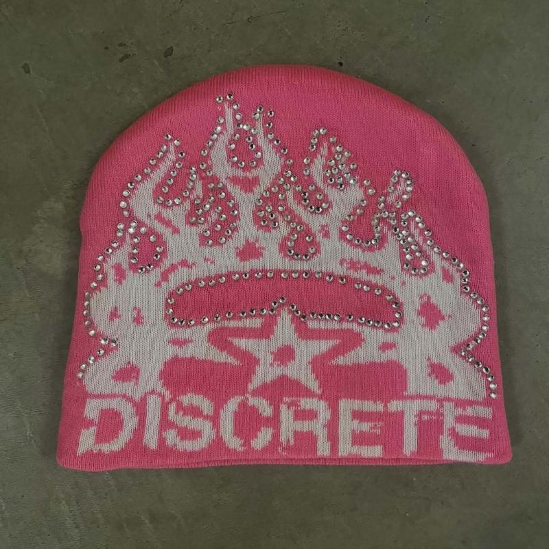 

Европейская и американская хип-хоп жаккардовая без полей холодная шапка с буквенным принтом и горячей фиксацией стразами Onesize розовый