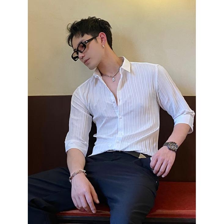 Yapi Youth Personality Internet Celebrity V-Ausschnitt-Shirt mit mittellangen Ärmeln für gutaussehende Männer, Slim Fit Casual Stehkragen Hooligan Handsome Shirt