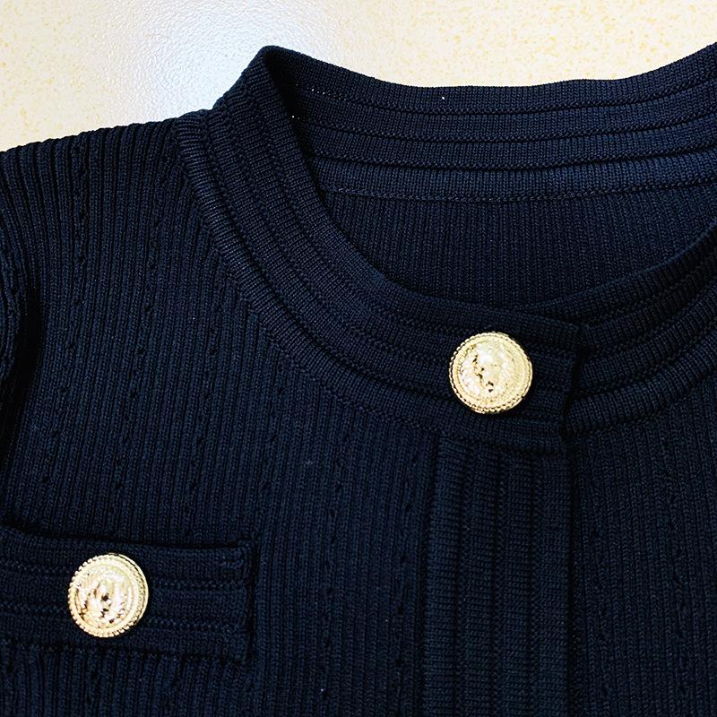 High Street Fashion Spring 2026 Pink Slim Fit Knit Cardigan with Lion Buttons