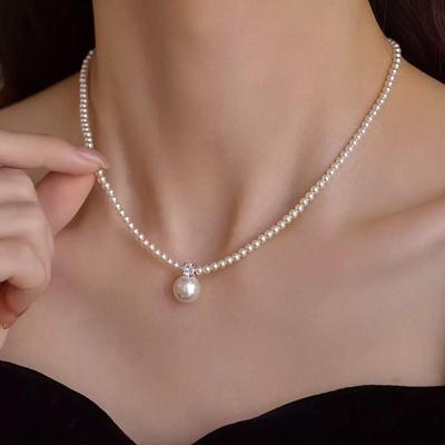 Damen 2025 Französisch Elegant Schlüsselbein Anhänger Halskette mit Funkelndem Diamanten und Winzigem Perlen Choker