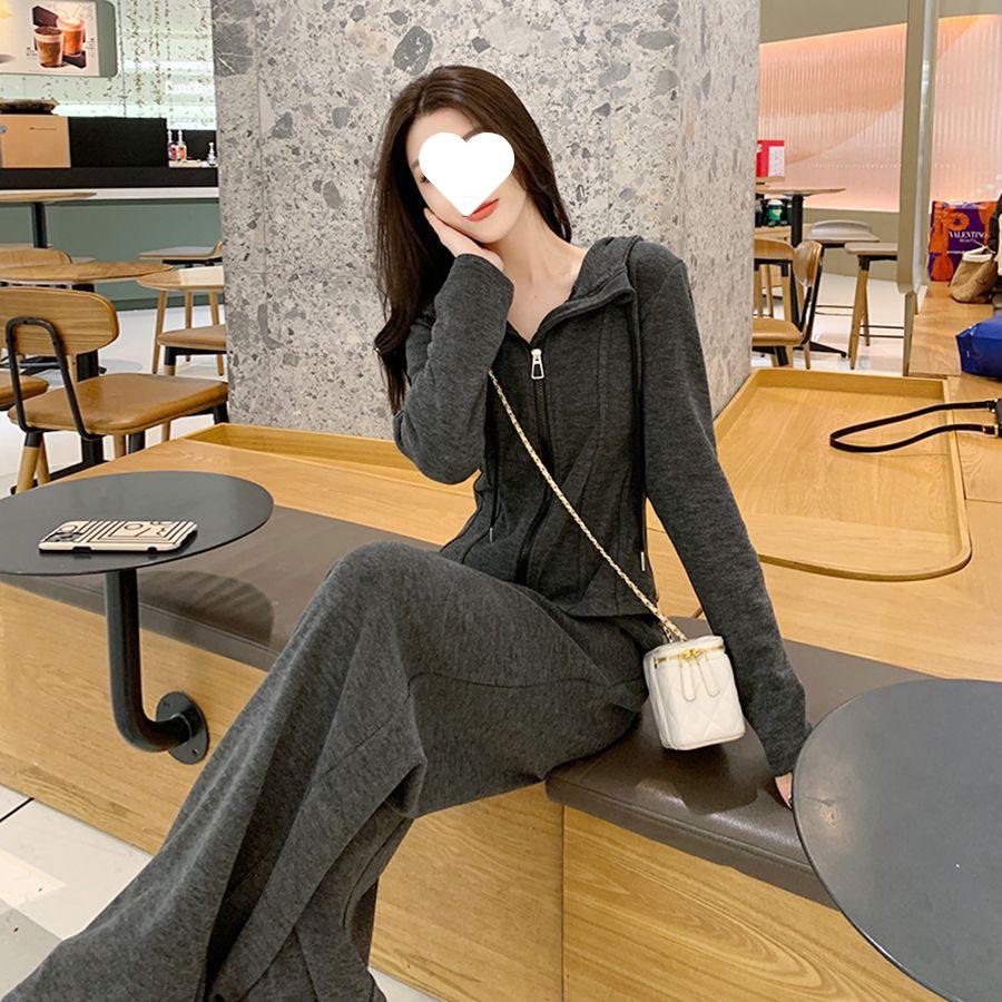 

Women s 2026 Fashion Spring/Autumn Solid Color Casual Two-Piece Sports Set M (for 40-50kg)