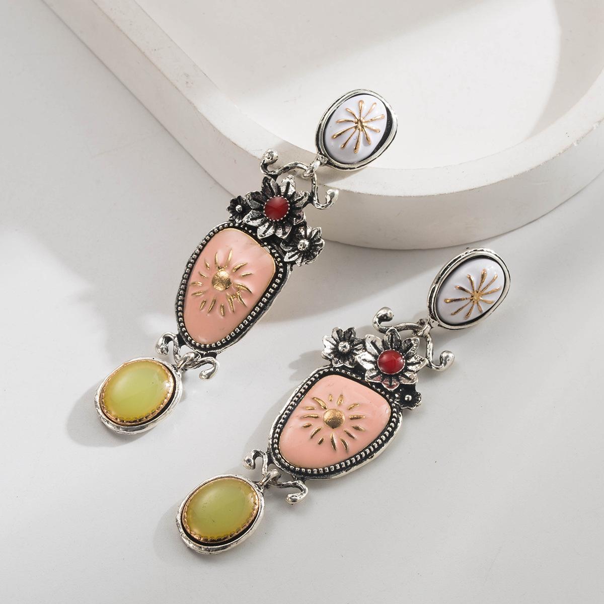 

Vintage High-End Long Earrings Fashion Exaggerated Baroque Style Color Block Water Drop Earrings for Women рожевий