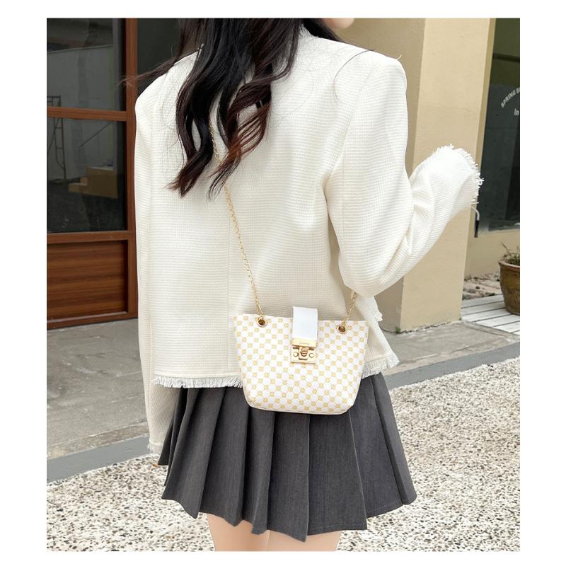 Ladies Bag Fashionable and Versatile Minimalist Bucket Bag Embroidered Printed Lock Buckle Crossbody Bag