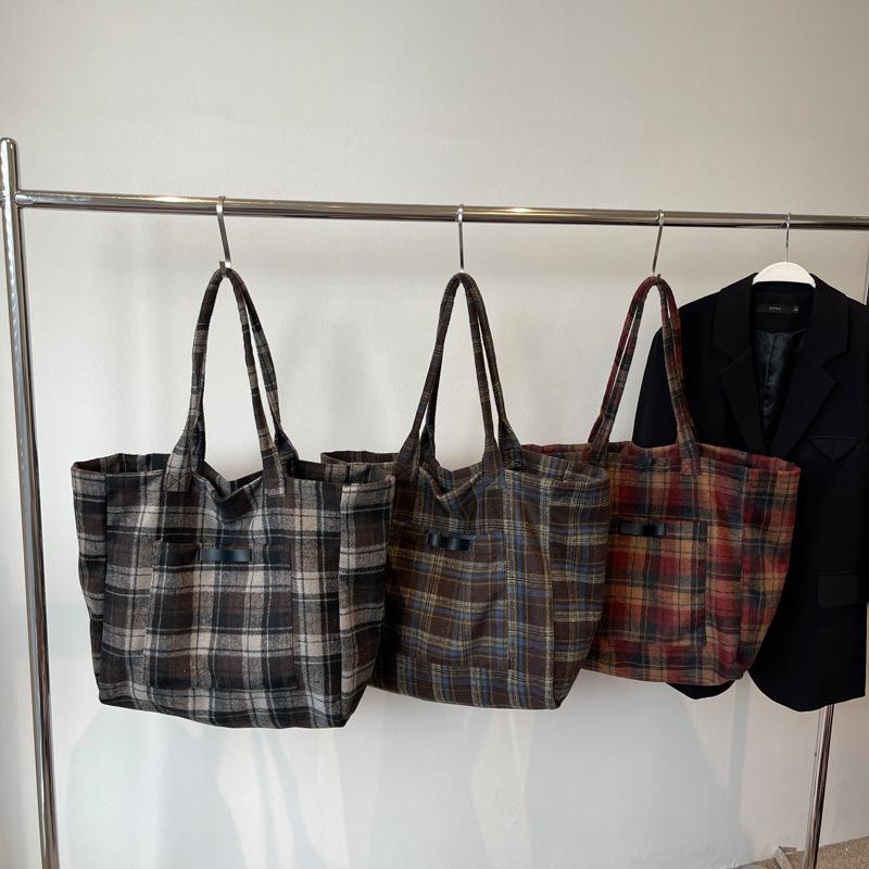 Woolen Plaid Big Bag Women's 2026 New Korean Version Tote Bag College Style Casual Large-capacity Shoulder Bag