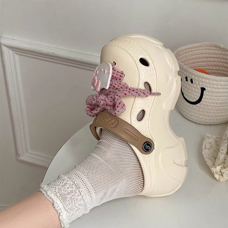 Fashion Versatile Thick-soled Bag Head Soft-soled Cool Slippers Women 2025 Summer New Outer Wear Internet Celebrity Explosion Hole Shoes Women