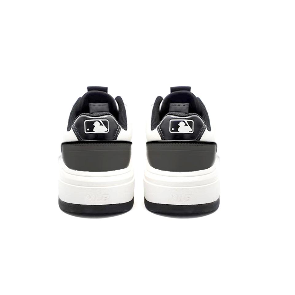 MLB Chunky Liner PU Lightweight And Breathable Low top Skateboard Shoes Unisex Black White 3ASXCA12N-50WHS(Team-)-Random packaging bags