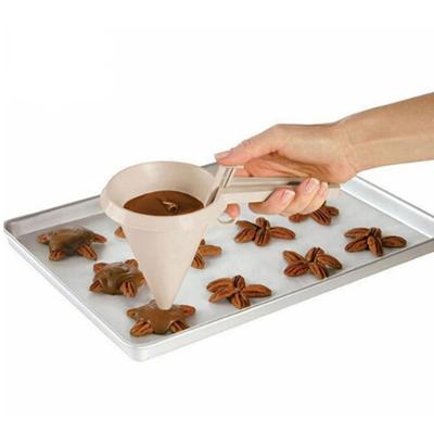 Adjustable Hand-Hold Funnel For Chocolate Confectionery Mold Pastry Cream
