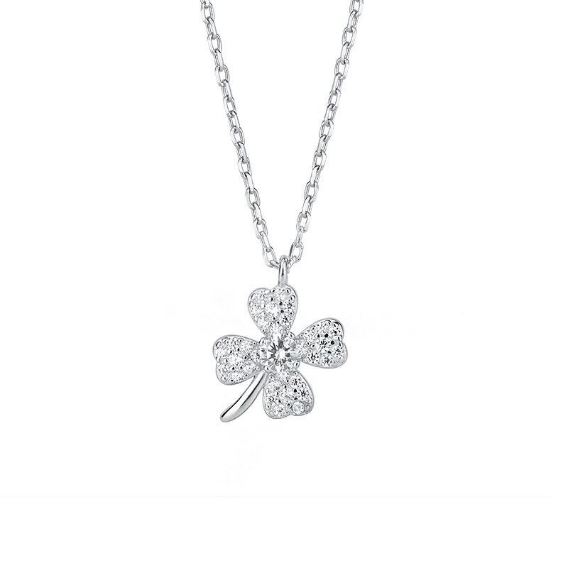Luxury-lite Necklace, Versatile Collar Chain, Women's Butterfly-style Simple and Elegant Sweater Chain
