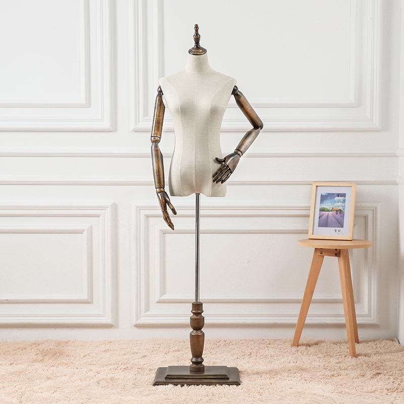 Korean Style Female Mannequin for Clothing and Wedding Dress Display