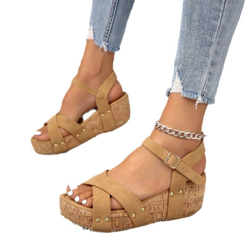 Platform Women's Sandals Summer New Large Size Fish Mouth Rivet Buckle Muffin Women's Shoes