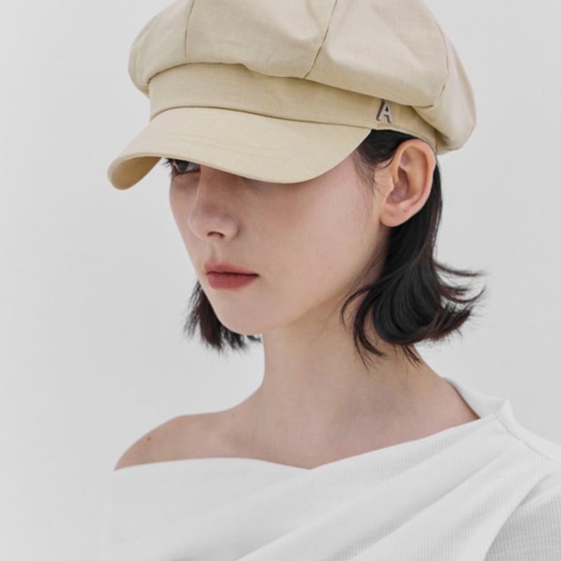 VARZAR VA Studded Newsboy Cap Beige