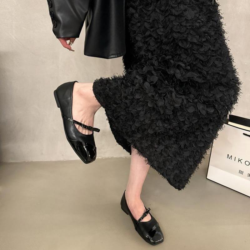 French Design Sense Square Head Black Single Shoes Women's Shoes 2025 New Spring and Autumn Retro Evening Breeze Commuter Shoes