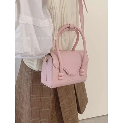 Korean Version of Fashion Handbag Bag Women's Bag 2025 New Trendy Fashion Simple Small Square Bag Premium Foreign Messenger Bag