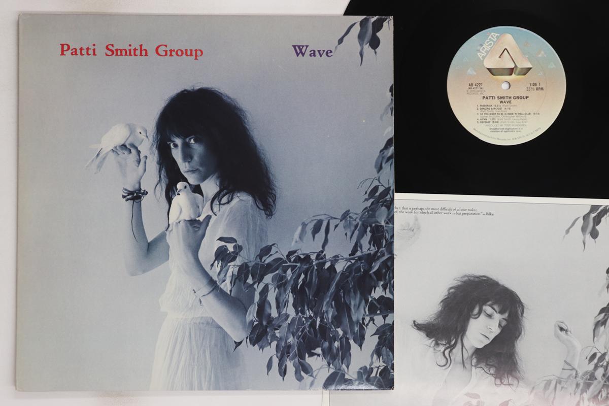 

LP Record PATTI SMITH GROUP - Wave AB4221 ARISTA 1979 US Rock Used