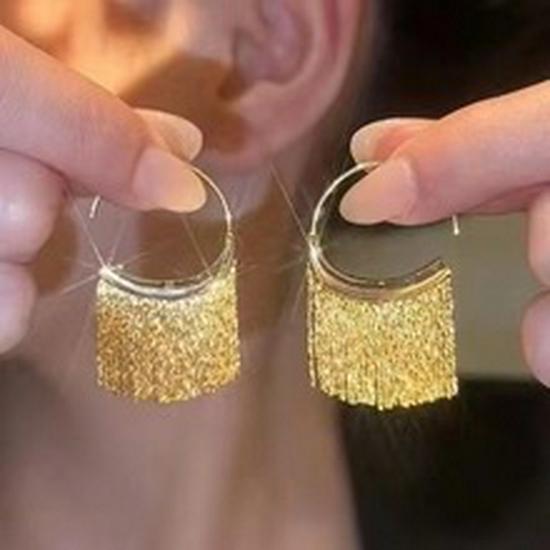 Chic Luxury C-Shaped Tassel Earrings: Unique Cold Style Design
