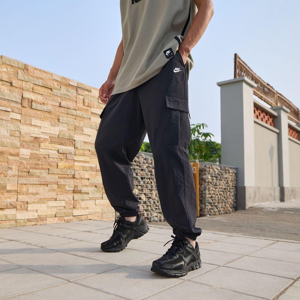 Nike Club Men s Woven Cargo Pants L