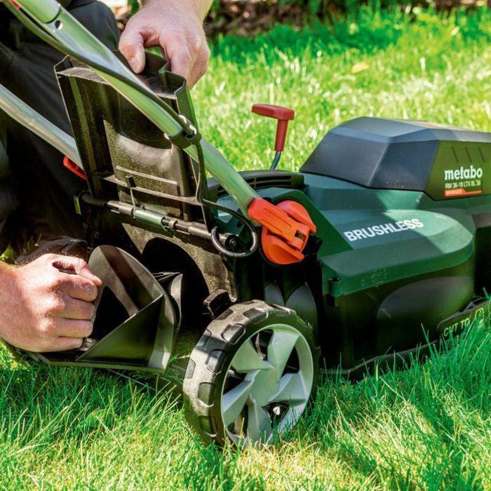 Tondeuse sur batterie - metabo - rm 36-18 ltx bl 36 - 18v - poussée - hauteur de coupe 70 mm