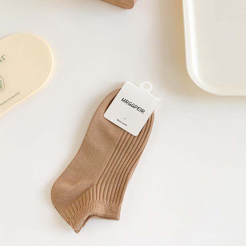 Female Spring and Summer Pure Color Pure Cotton Shallow Mouth Student Short Tube Socks