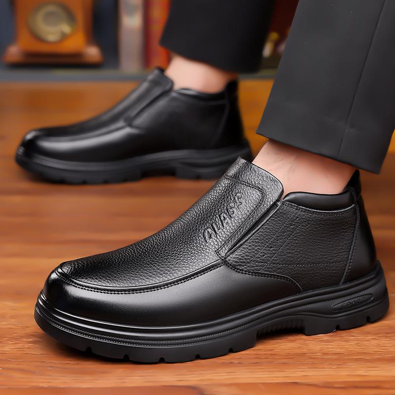 Men's thickened cotton shoes winter middle-aged men's shoes velvet warm non-slip wool snow shoes Northeast shoes