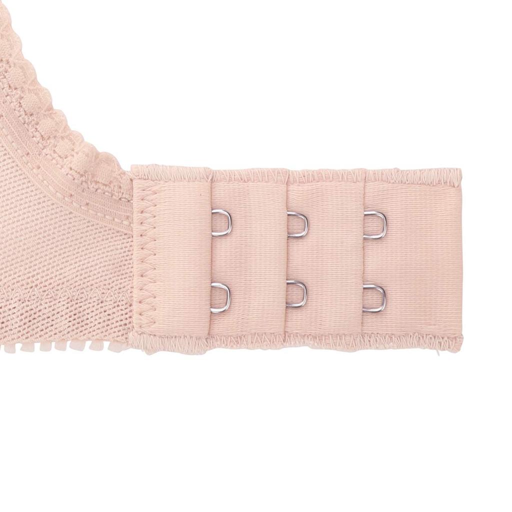 Triumph Easy 496 Wireless M001 Size A70 Bra, (Beige),