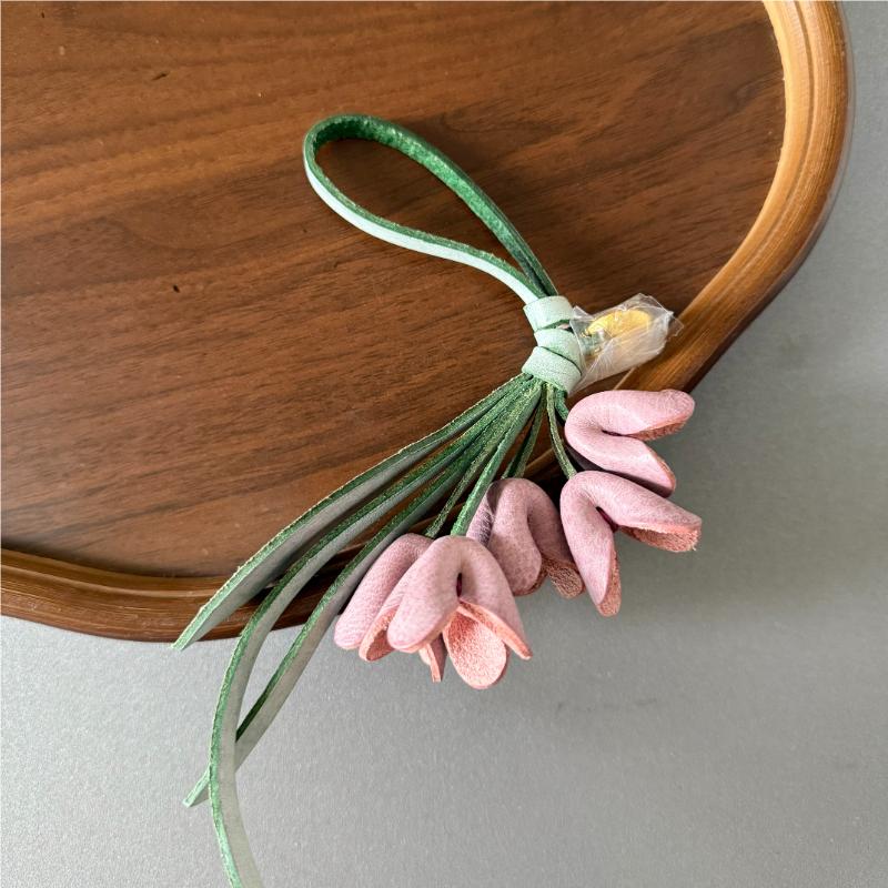 Handmade Floral Gold Embellied Top Layer Genuine Leather Bag Charm Real Leather Accory For Bags Pendants