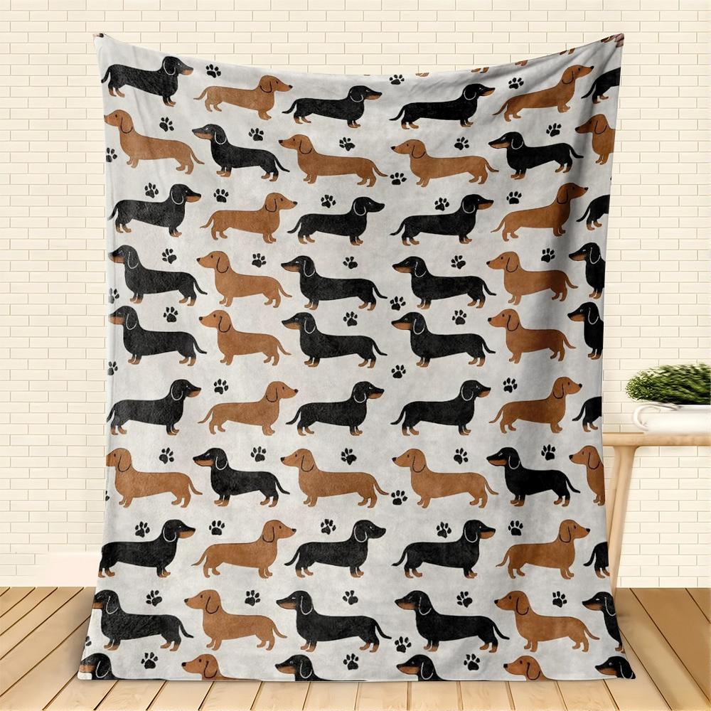 

1PC Throw Cute Dachshunds Flannel Blanket for Couch Bed Sofa Warm blankets Perfect Festival Gifts for a Girl Boy who Loves Dogs 75cmx90cm
